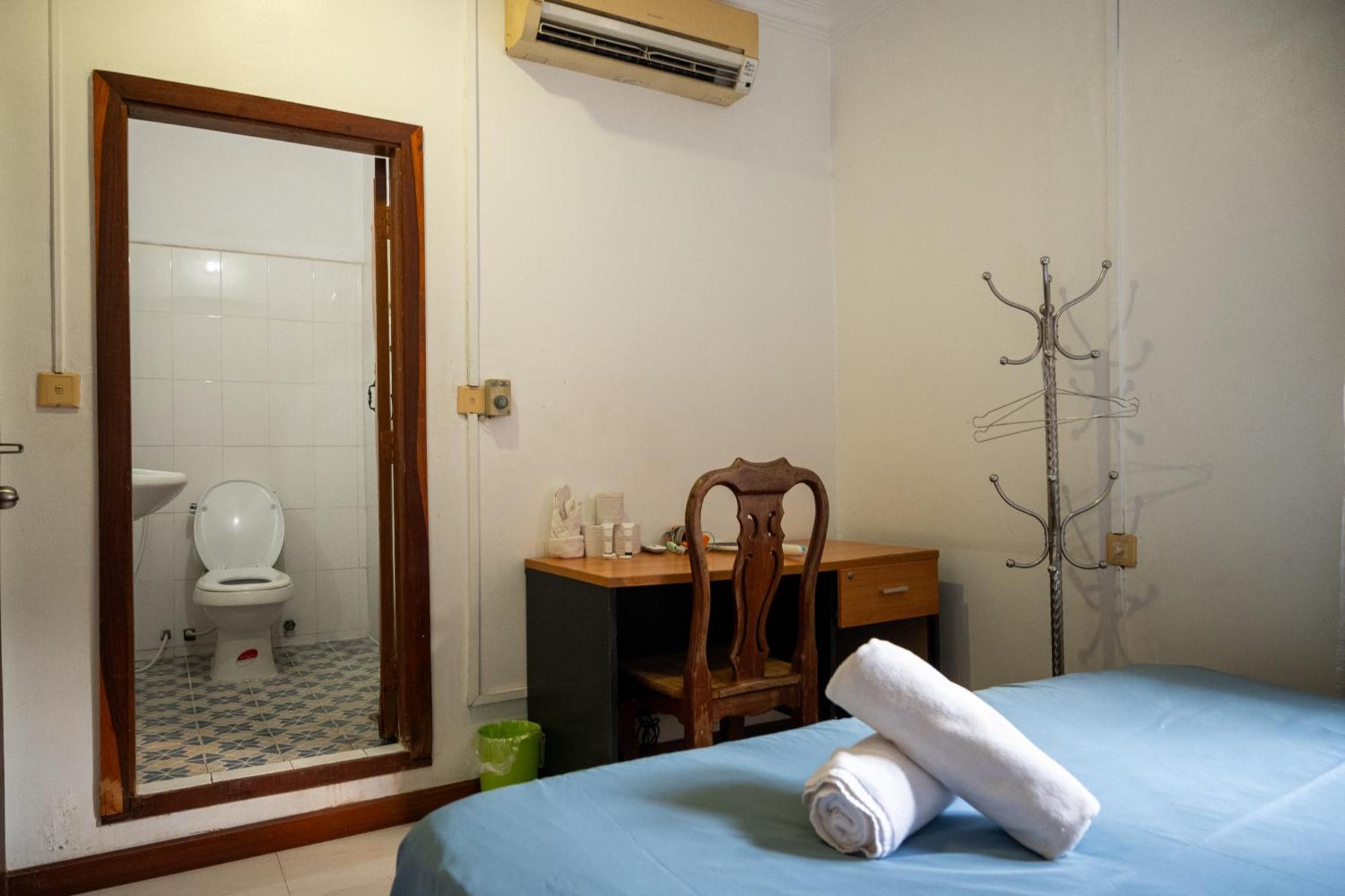 Makers Guesthouse Сиемрип Экстерьер фото
